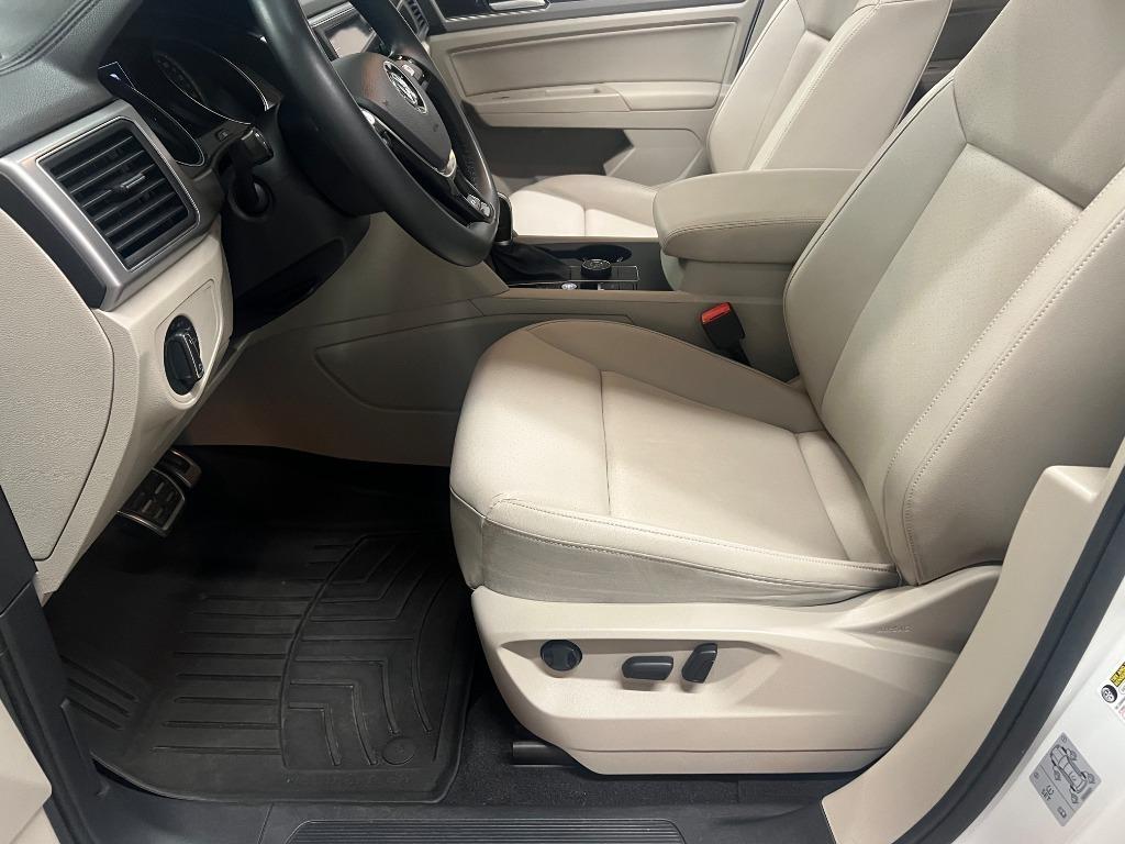 Volkswagen Atlas V6 SE w/Technology R-Line 4MOTION 2019