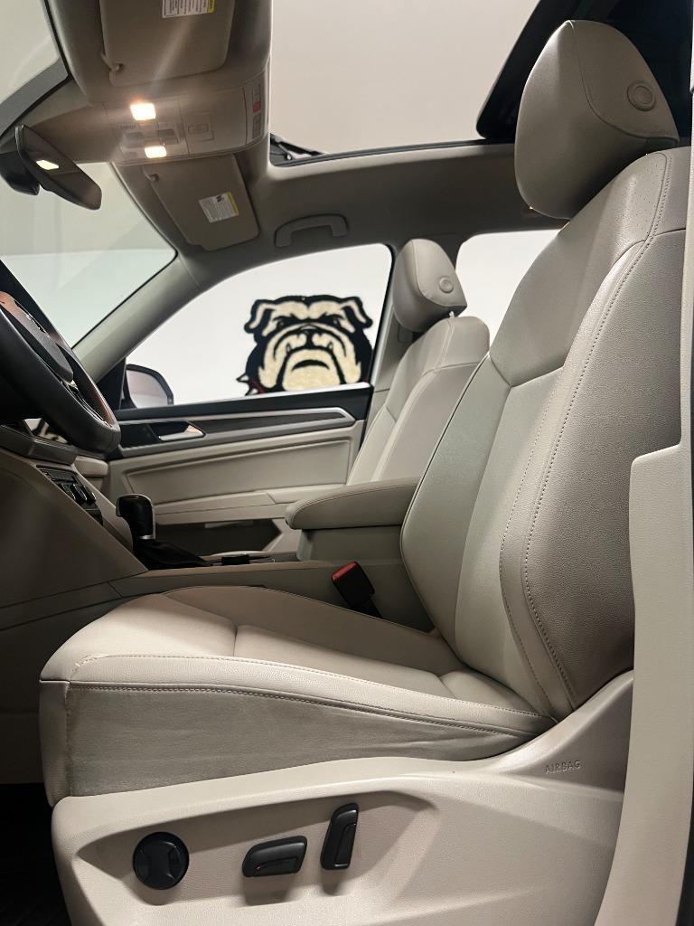 Volkswagen Atlas V6 SE w/Technology R-Line 4MOTION 2019