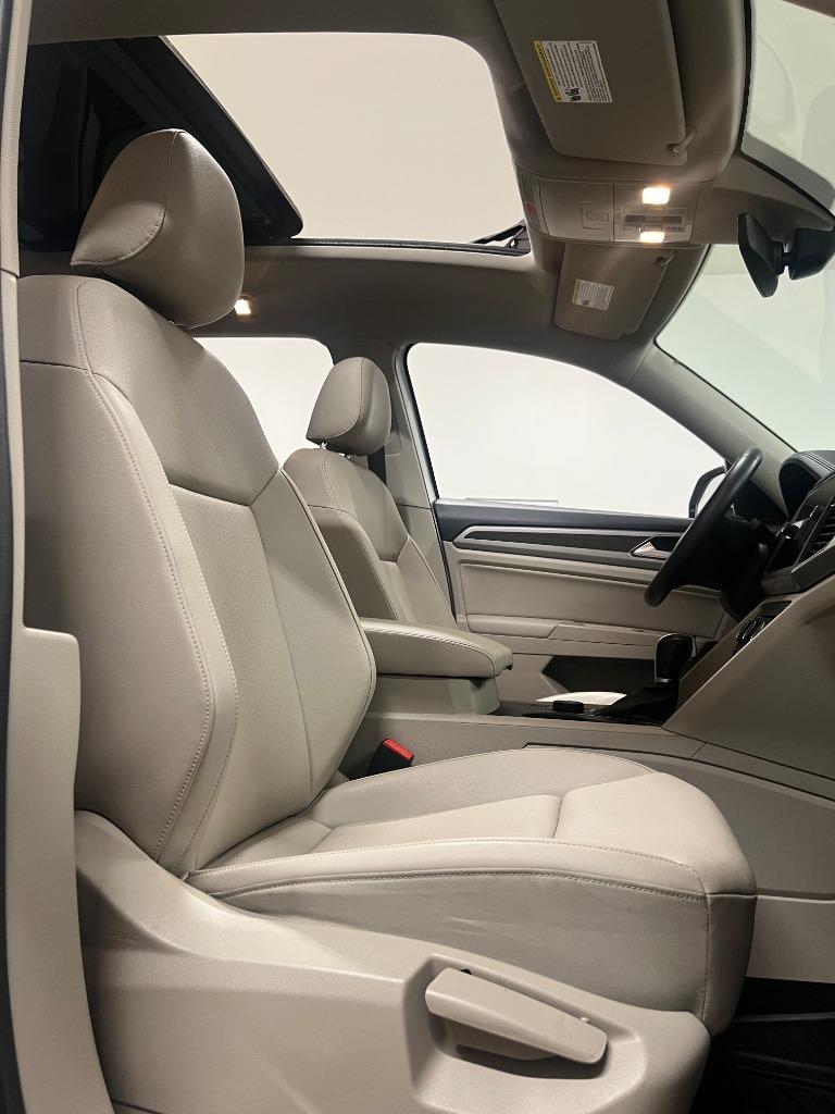 Volkswagen Atlas V6 SE w/Technology R-Line 4MOTION 2019