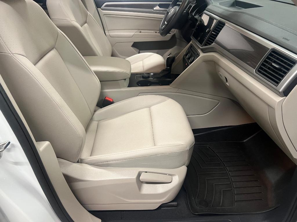 Volkswagen Atlas V6 SE w/Technology R-Line 4MOTION 2019