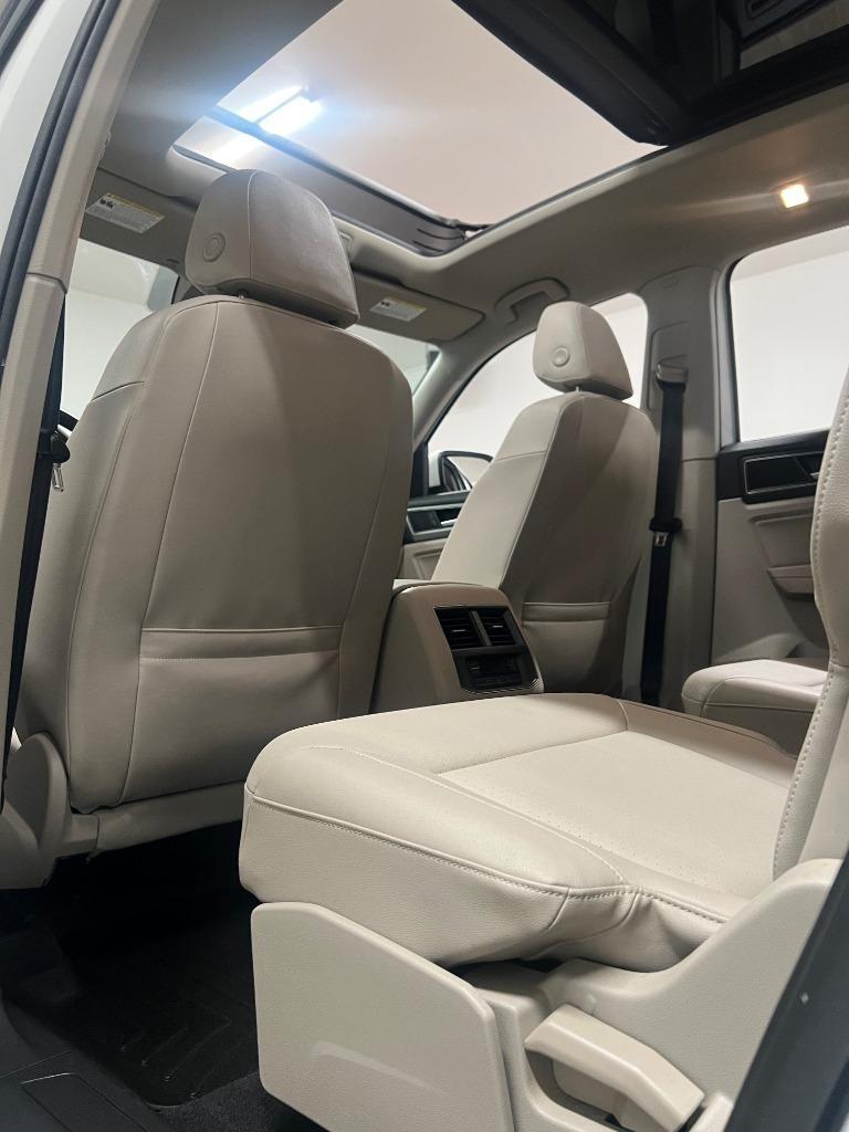 Volkswagen Atlas V6 SE w/Technology R-Line 4MOTION 2019