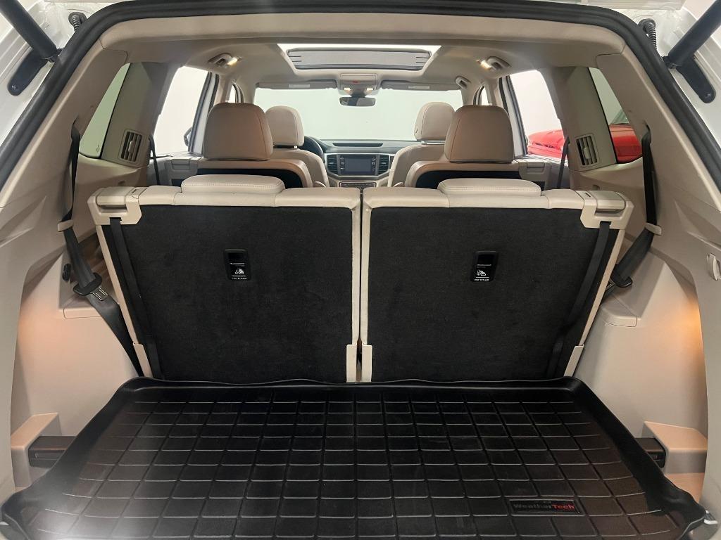 Volkswagen Atlas V6 SE w/Technology R-Line 4MOTION 2019