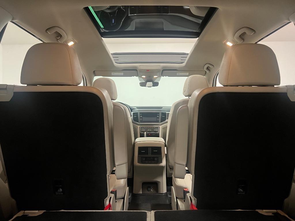 Volkswagen Atlas V6 SE w/Technology R-Line 4MOTION 2019