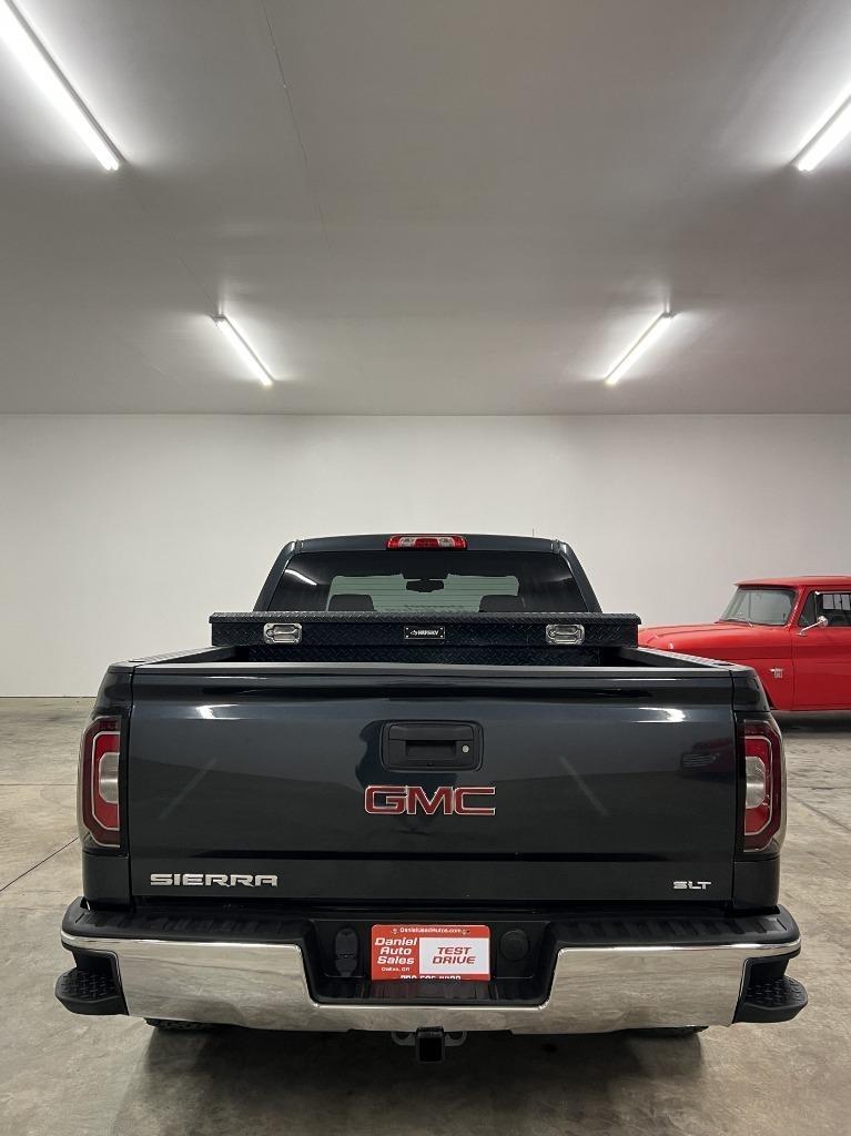 GMC Sierra 1500 SLT Crew Cab Long Box 4WD 2018