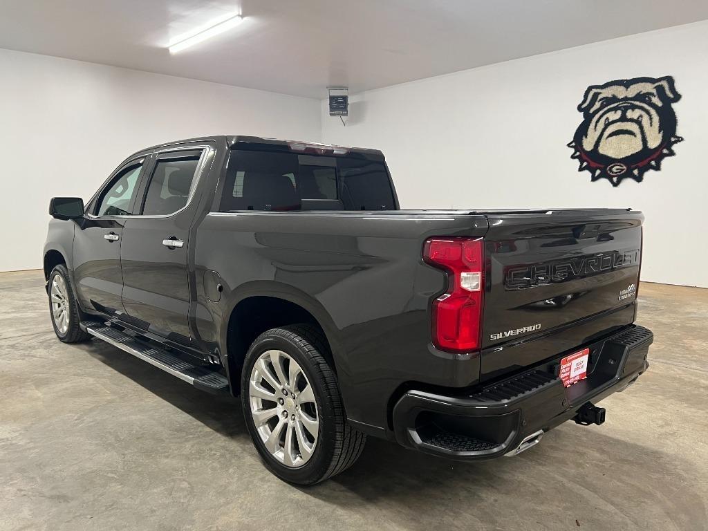 Chevrolet Silverado 1500 High Country Crew Cab 4WD 2021