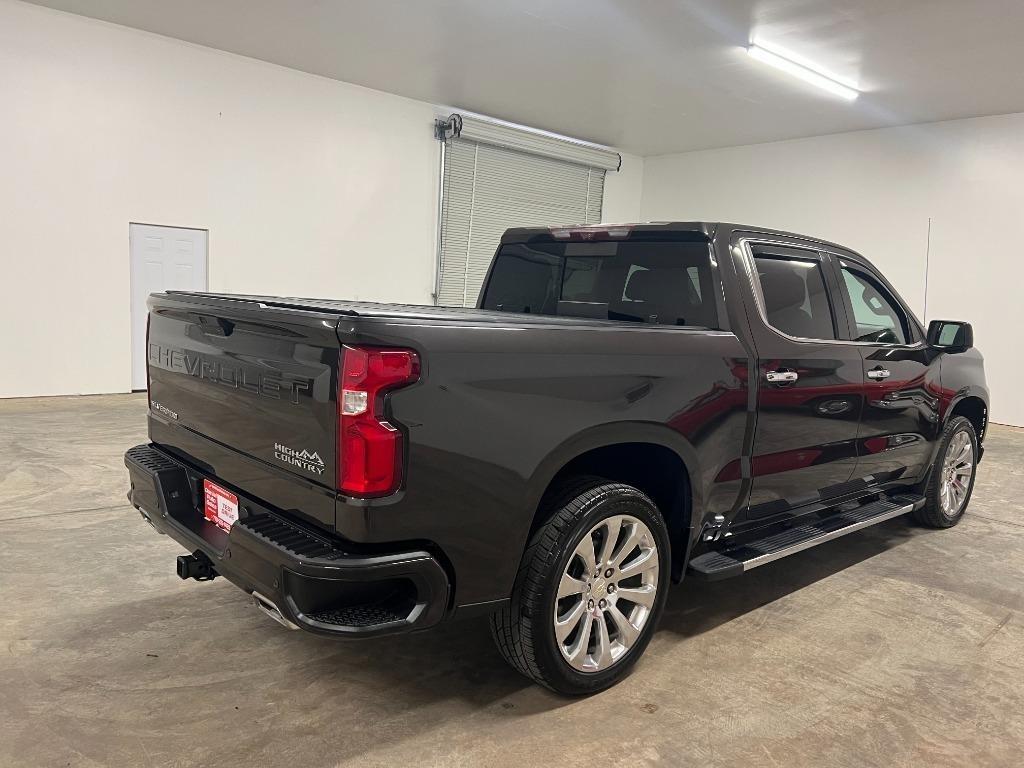 Chevrolet Silverado 1500 High Country Crew Cab 4WD 2021