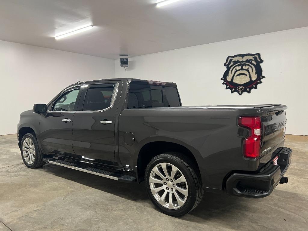 Chevrolet Silverado 1500 High Country Crew Cab 4WD 2021