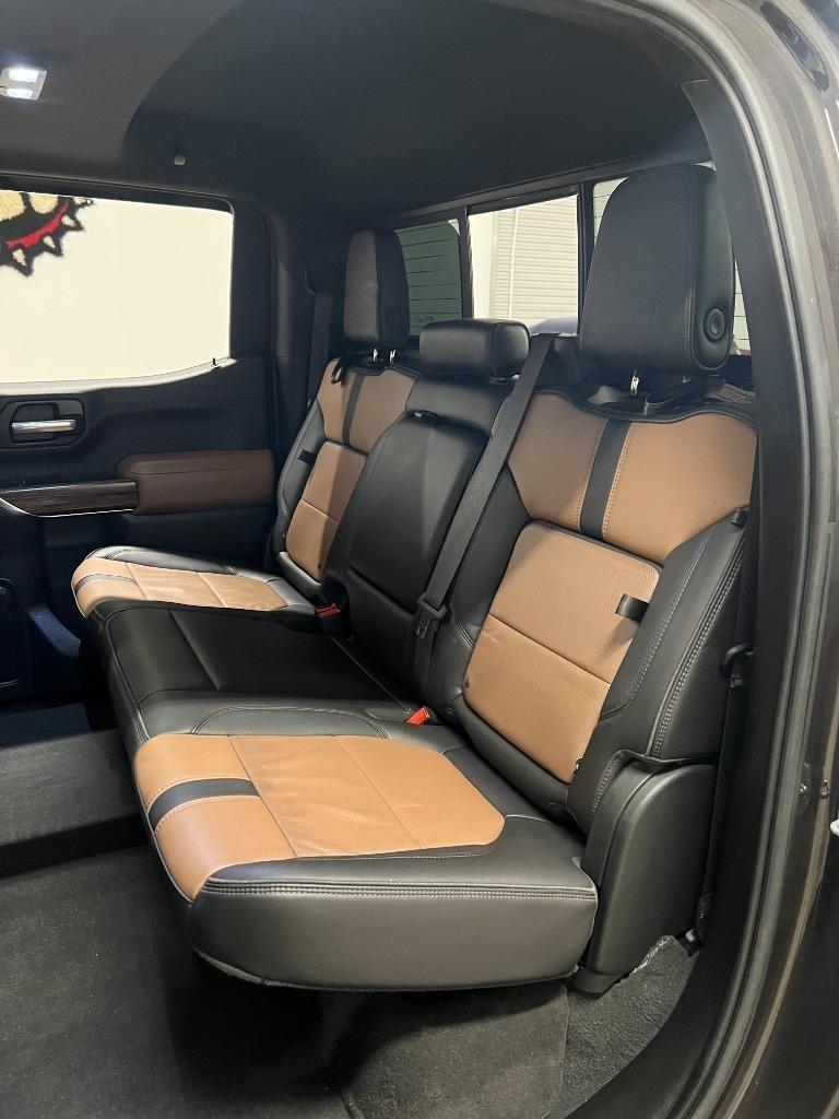 Chevrolet Silverado 1500 High Country Crew Cab 4WD 2021