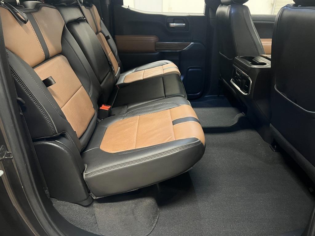 Chevrolet Silverado 1500 High Country Crew Cab 4WD 2021