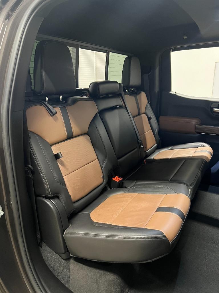 Chevrolet Silverado 1500 High Country Crew Cab 4WD 2021