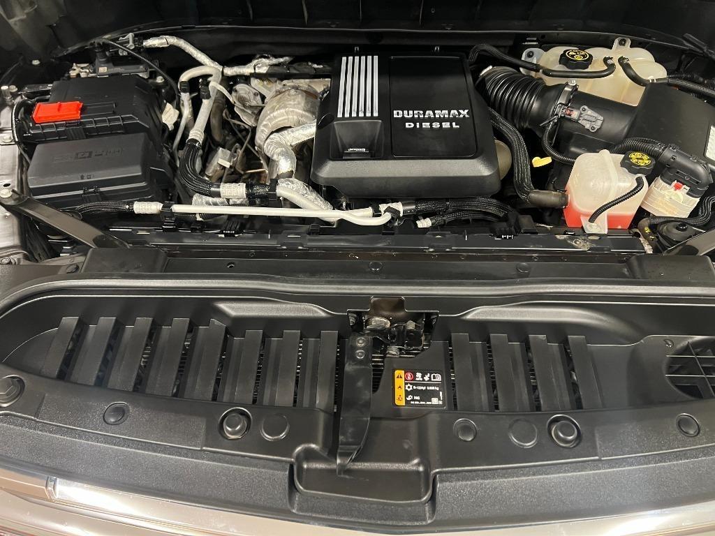 Chevrolet Silverado 1500 High Country Crew Cab 4WD 2021