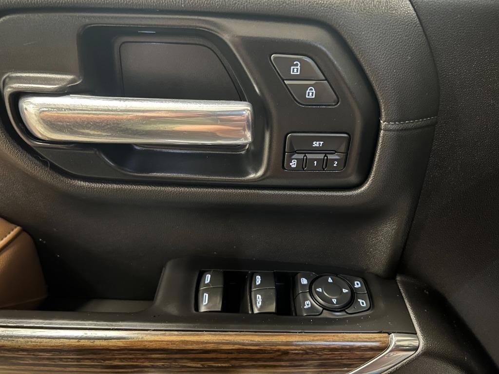 Chevrolet Silverado 1500 High Country Crew Cab 4WD 2021