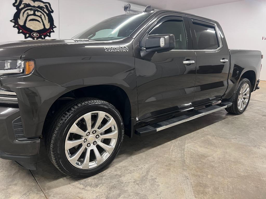 Chevrolet Silverado 1500 High Country Crew Cab 4WD 2021