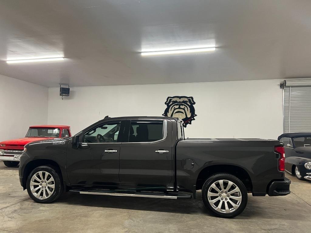 Chevrolet Silverado 1500 High Country Crew Cab 4WD 2021