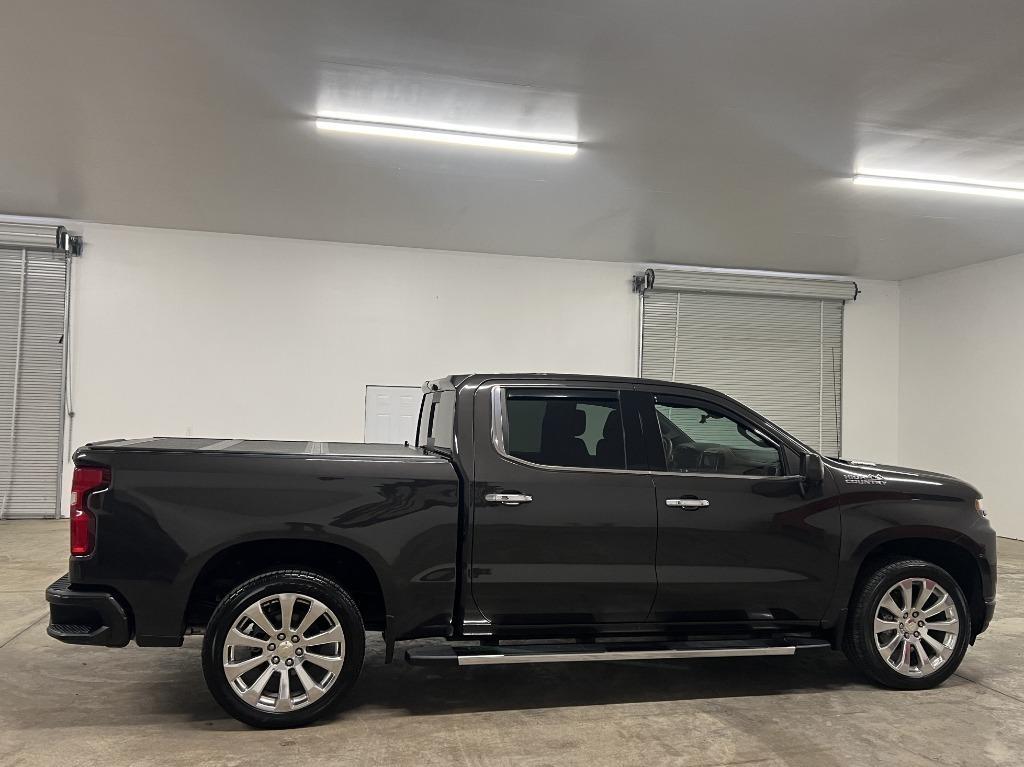 Chevrolet Silverado 1500 High Country Crew Cab 4WD 2021