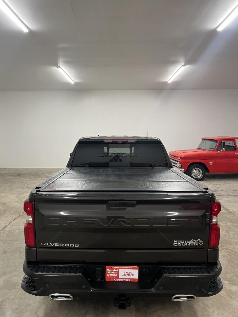 Chevrolet Silverado 1500 High Country Crew Cab 4WD 2021