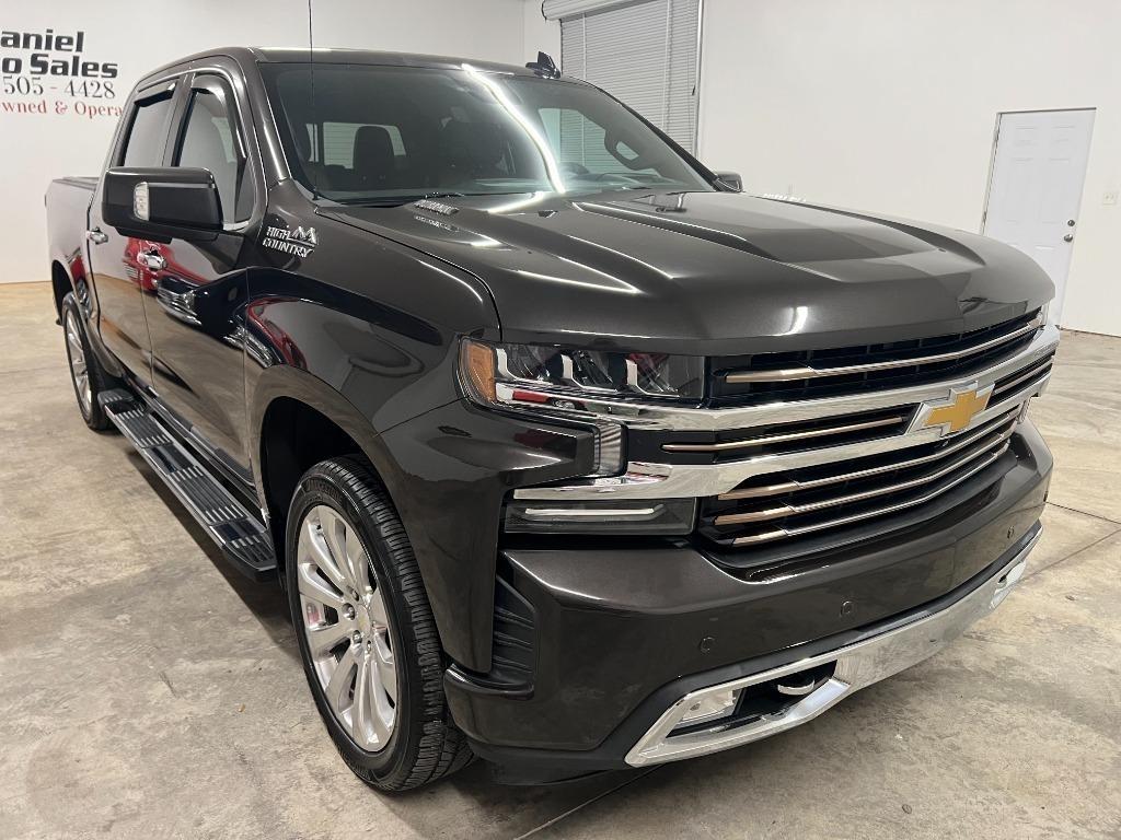 Chevrolet Silverado 1500 High Country Crew Cab 4WD 2021