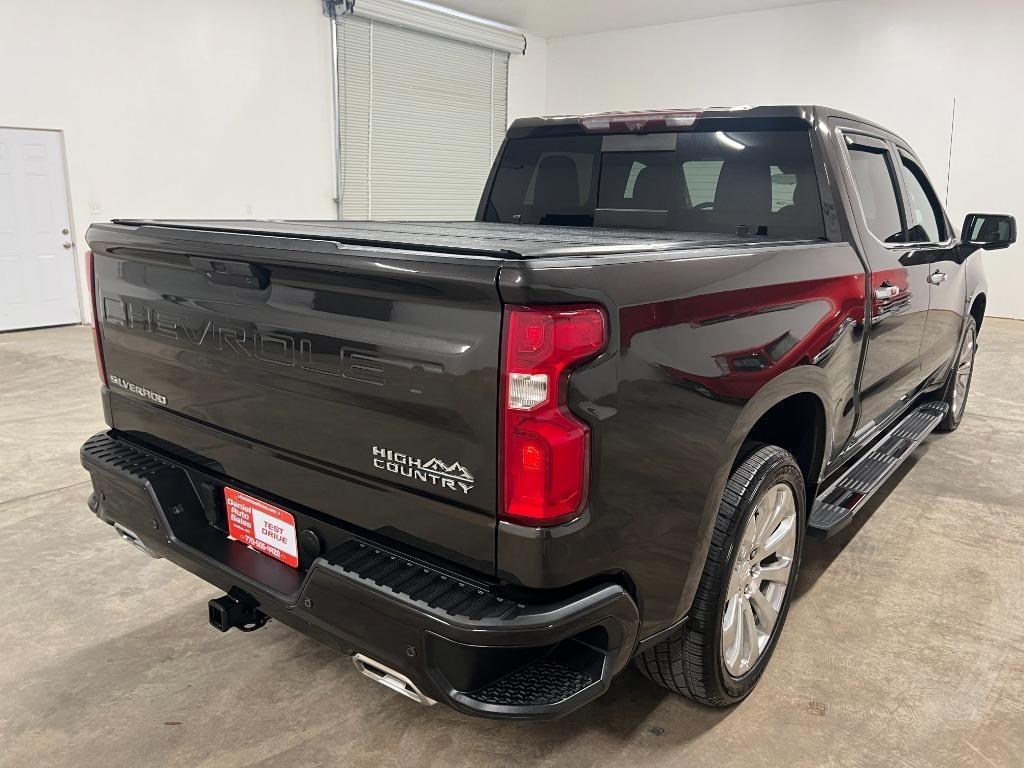 Chevrolet Silverado 1500 High Country Crew Cab 4WD 2021