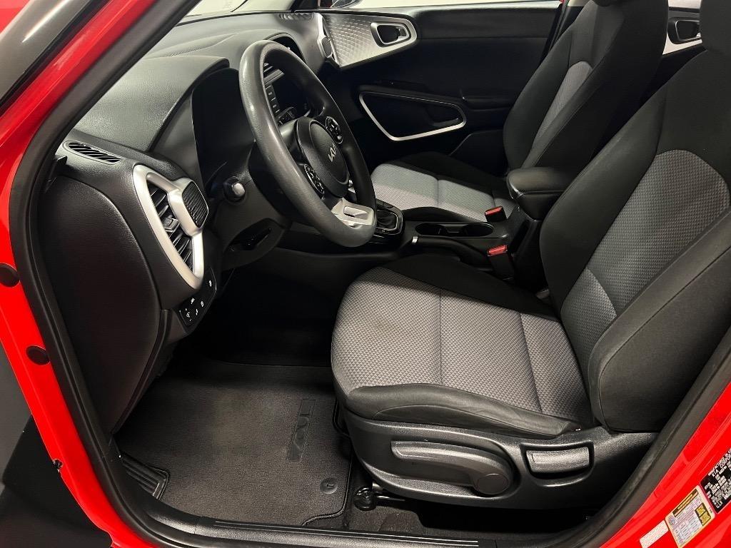 Kia Soul LX CVT 2022