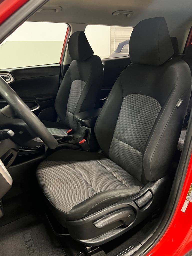 Kia Soul LX CVT 2022