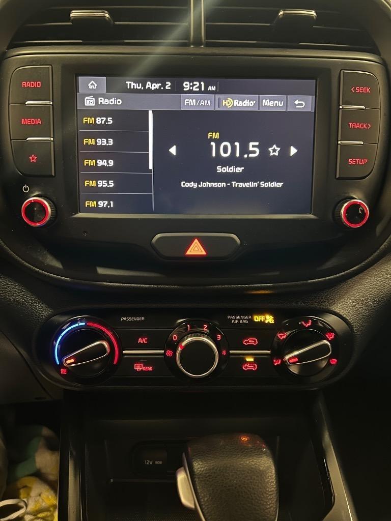 Kia Soul LX CVT 2022