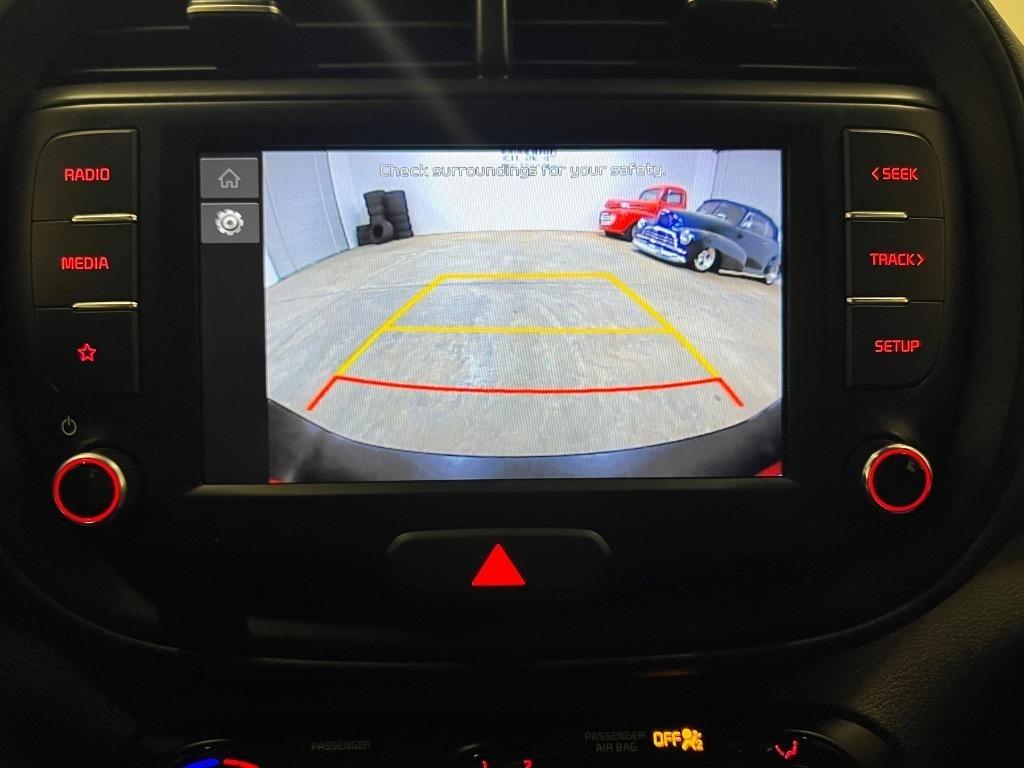 Kia Soul LX CVT 2022