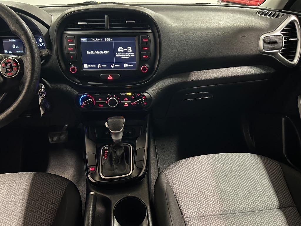 Kia Soul LX CVT 2022