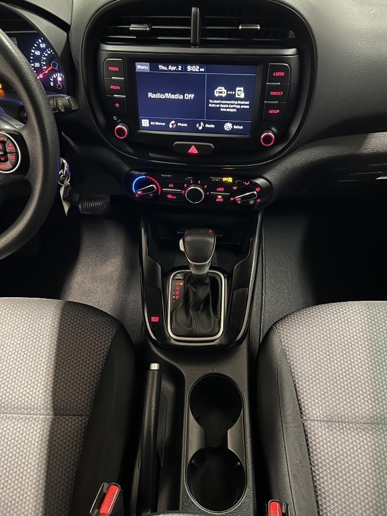 Kia Soul LX CVT 2022