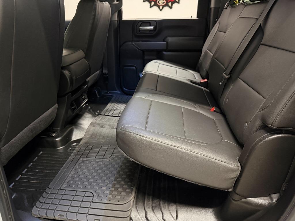 Chevrolet Silverado 2500HD Work Truck Crew Cab Long Box 4WD 2022