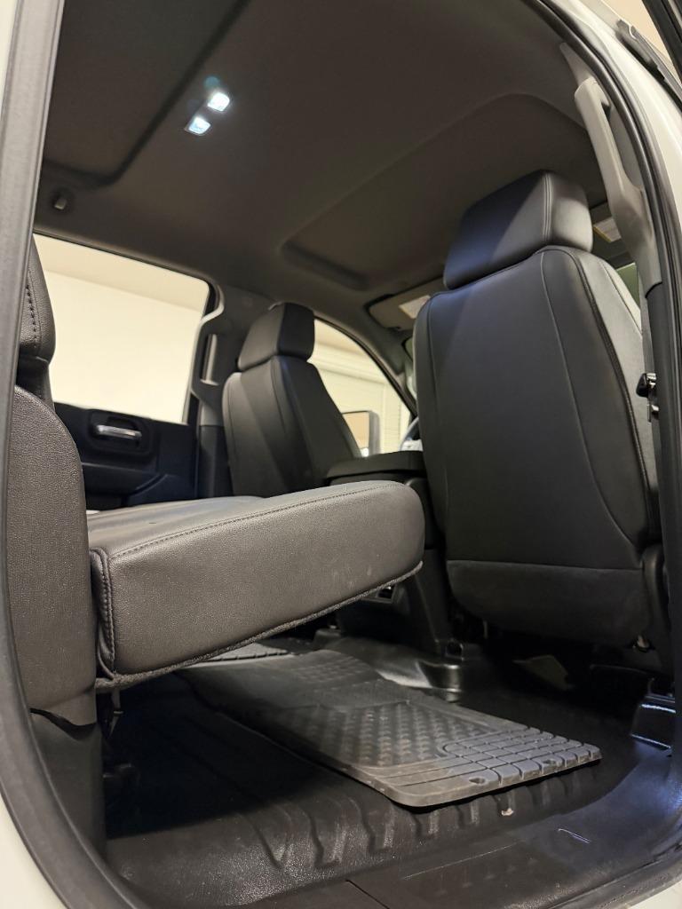 Chevrolet Silverado 2500HD Work Truck Crew Cab Long Box 4WD 2022