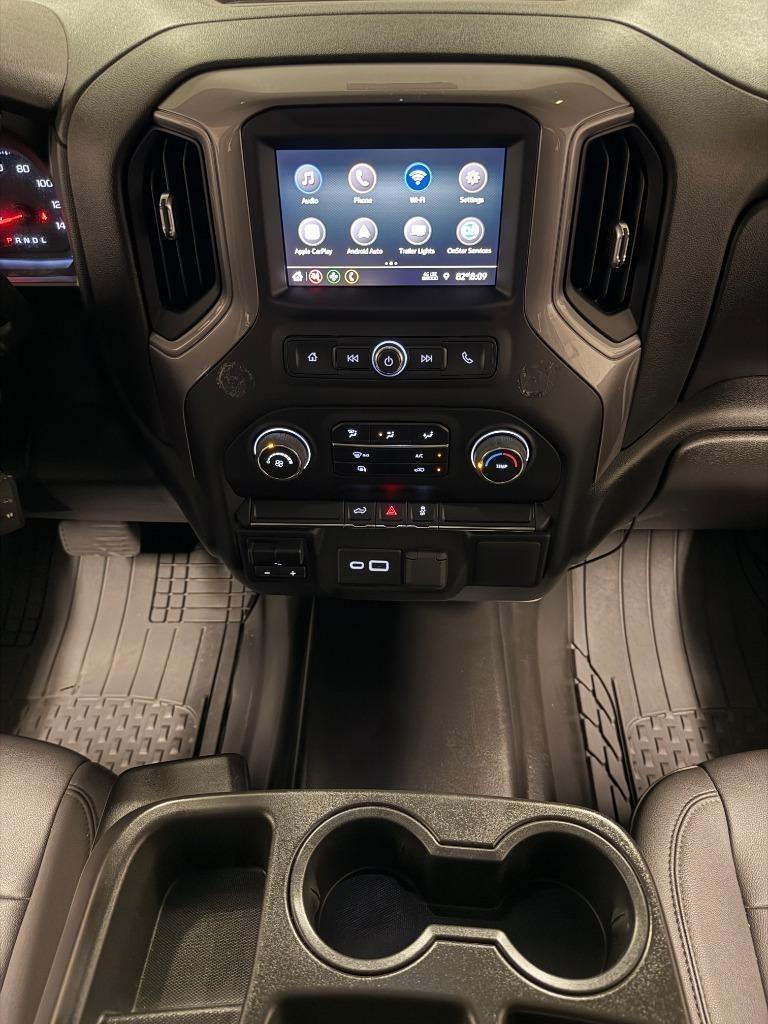 Chevrolet Silverado 2500HD Work Truck Crew Cab Long Box 4WD 2022