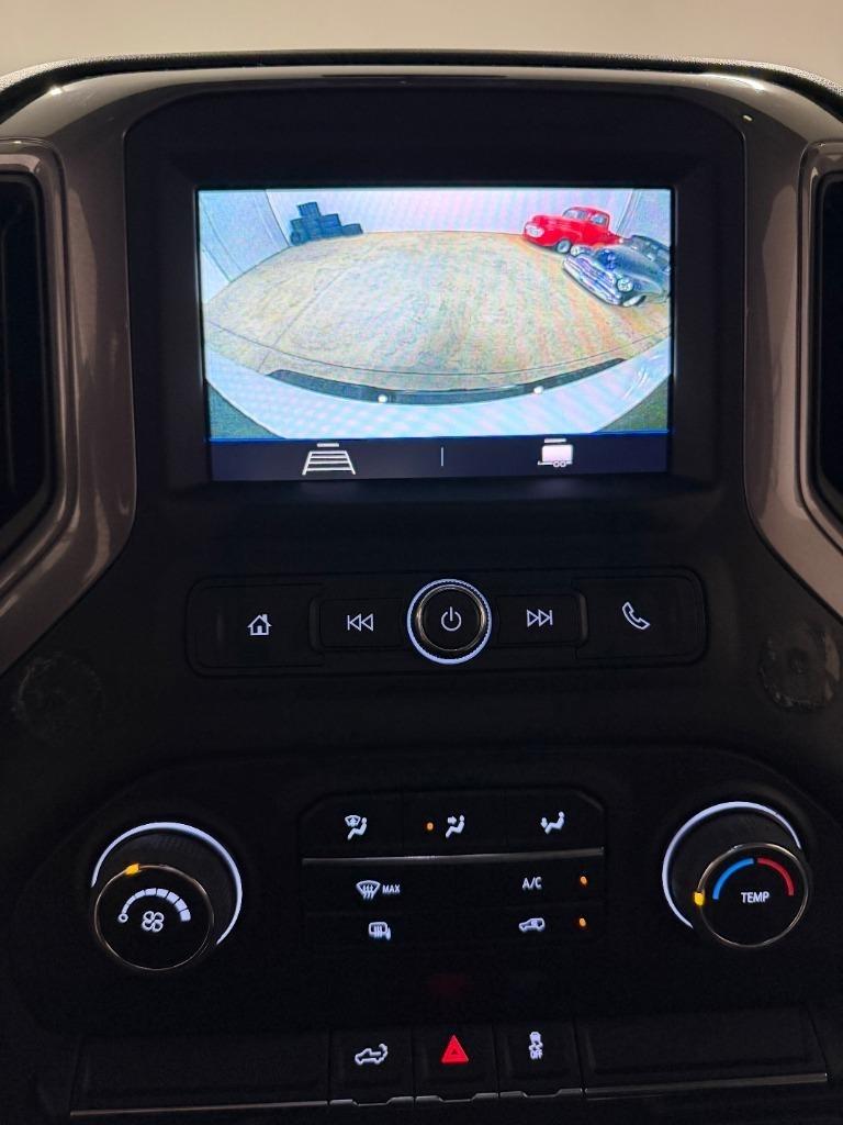 Chevrolet Silverado 2500HD Work Truck Crew Cab Long Box 4WD 2022