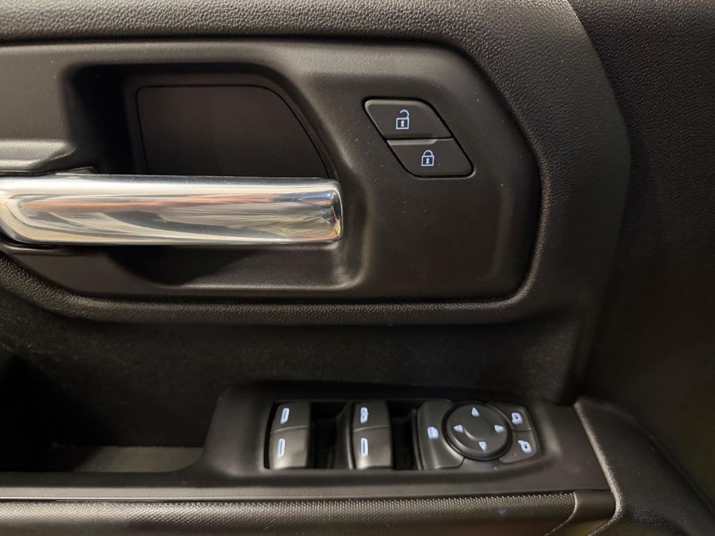 Chevrolet Silverado 2500HD Work Truck Crew Cab Long Box 4WD 2022