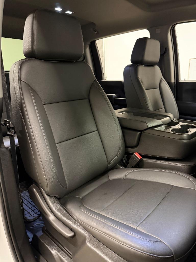 Chevrolet Silverado 2500HD Work Truck Crew Cab Long Box 4WD 2022