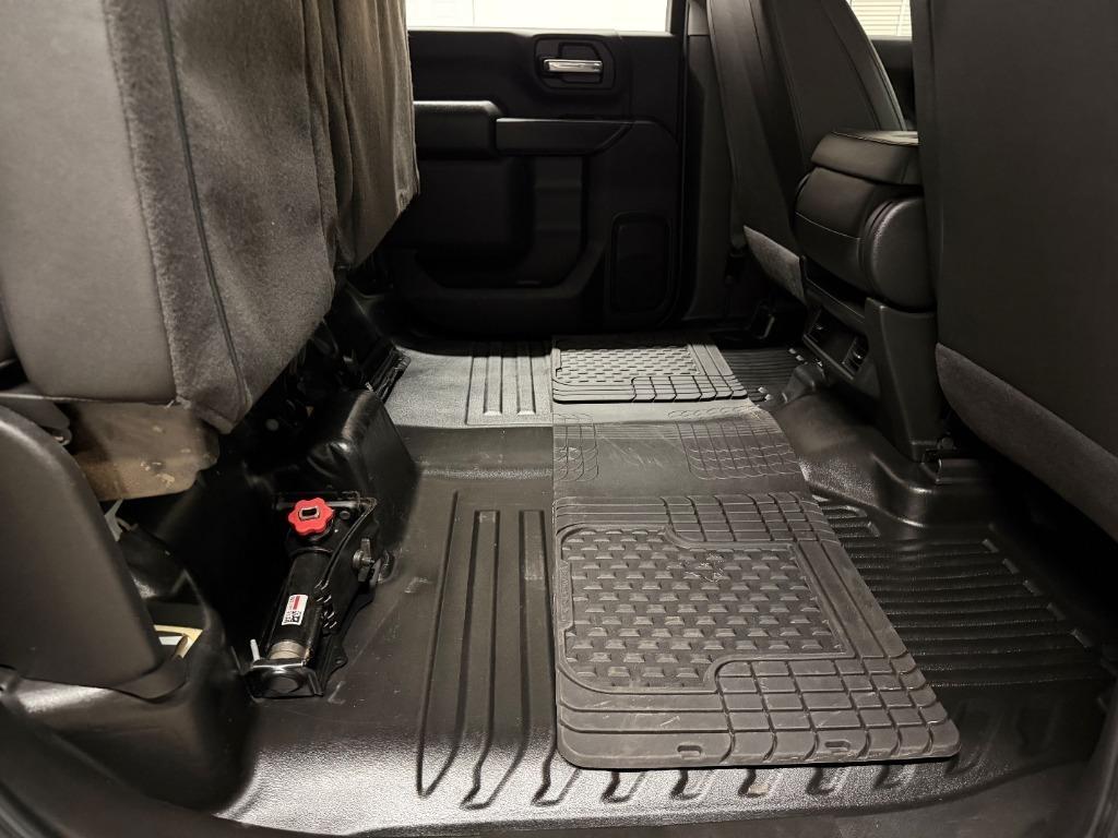 Chevrolet Silverado 2500HD Work Truck Crew Cab Long Box 4WD 2022