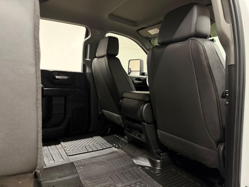 Chevrolet Silverado 2500HD Work Truck Crew Cab Long Box 4WD 2022