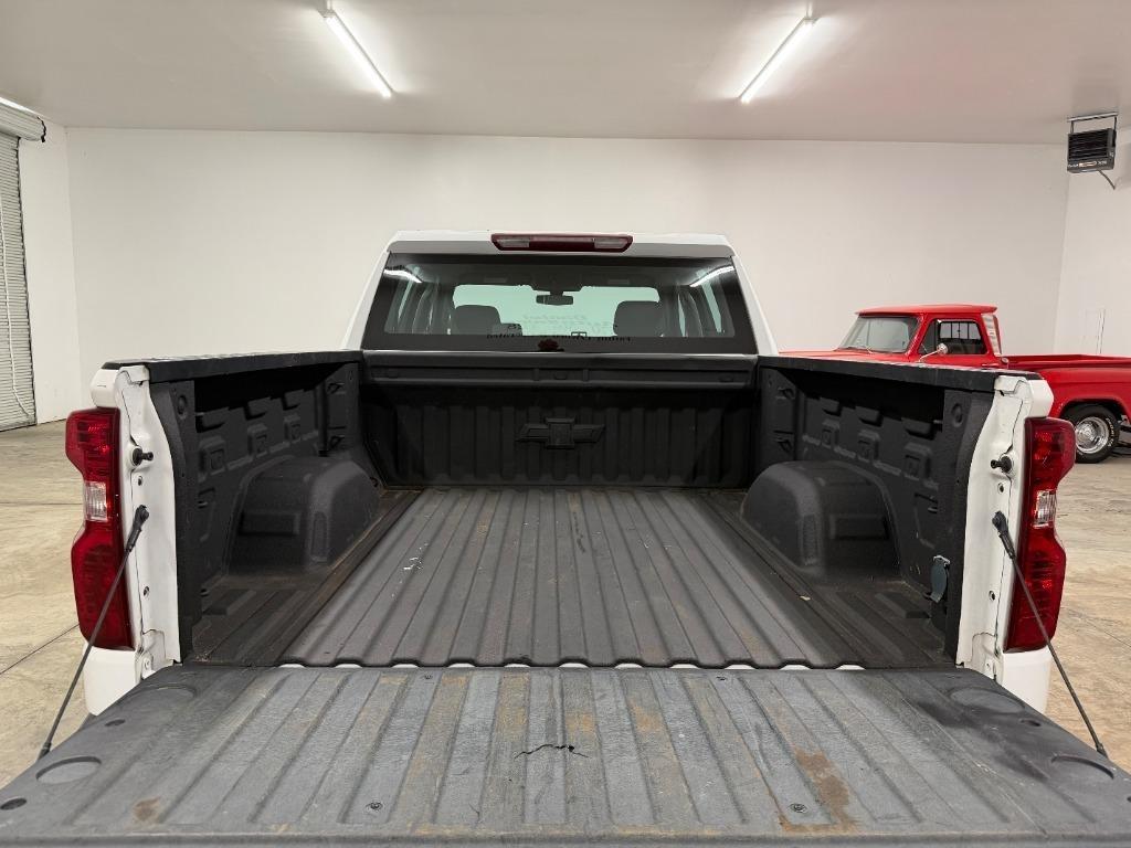 Chevrolet Silverado 1500 Work Truck Crew Cab Long Box 4WD 2020