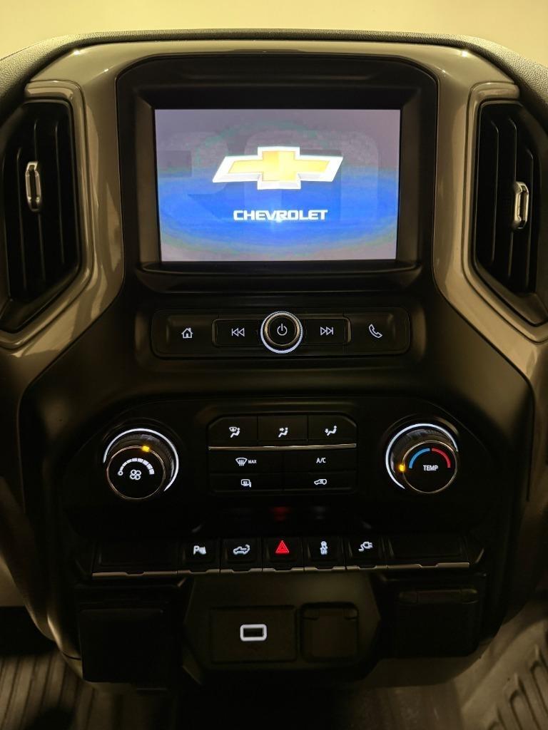 Chevrolet Silverado 1500 Work Truck Crew Cab Long Box 4WD 2020