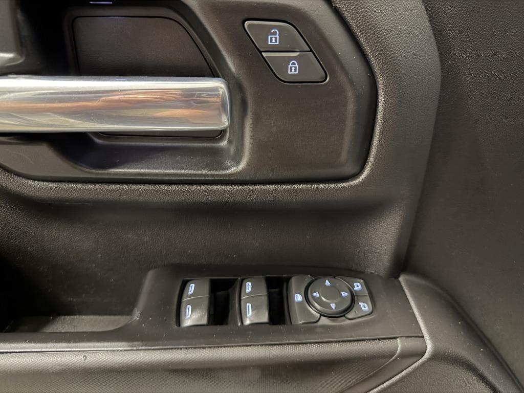 Chevrolet Silverado 1500 Work Truck Crew Cab Long Box 4WD 2020