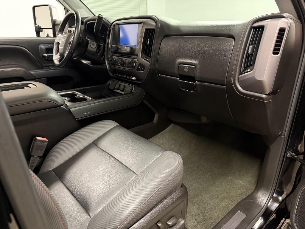 GMC Sierra 3500HD SLT Crew Cab 4WD 2016