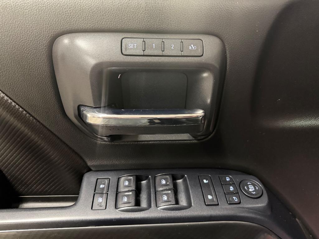 GMC Sierra 3500HD SLT Crew Cab 4WD 2016