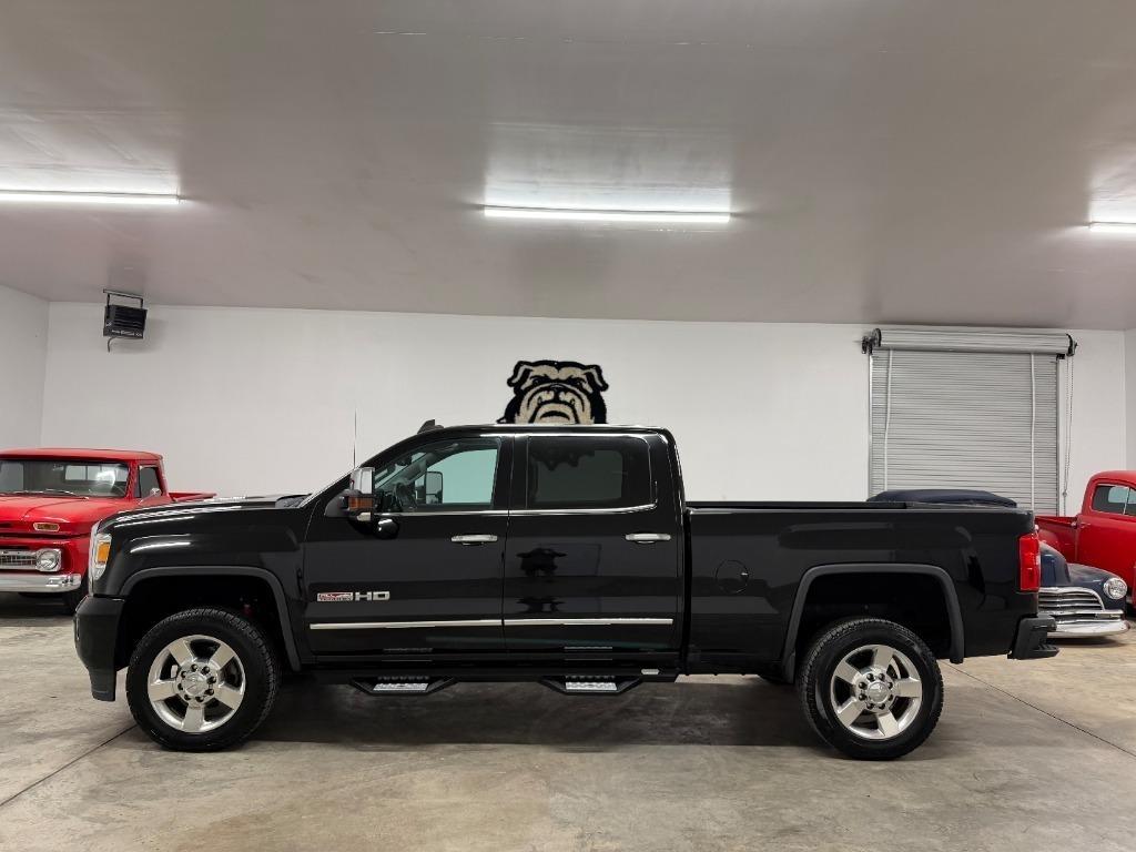 GMC Sierra 3500HD SLT Crew Cab 4WD 2016