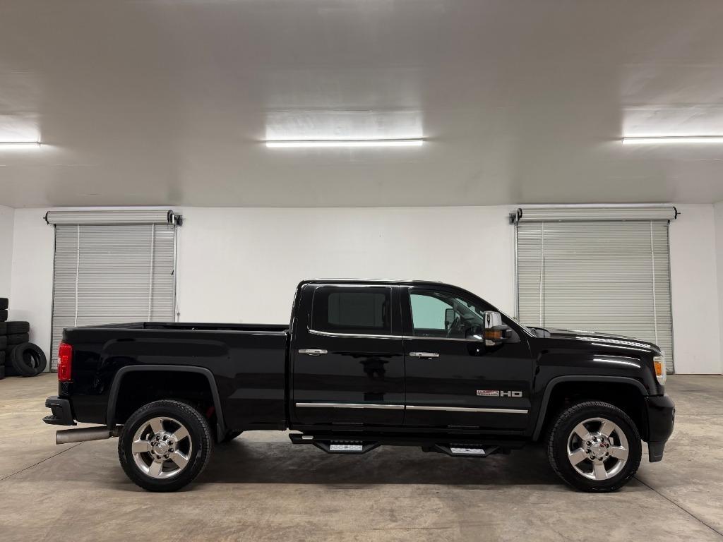 GMC Sierra 3500HD SLT Crew Cab 4WD 2016