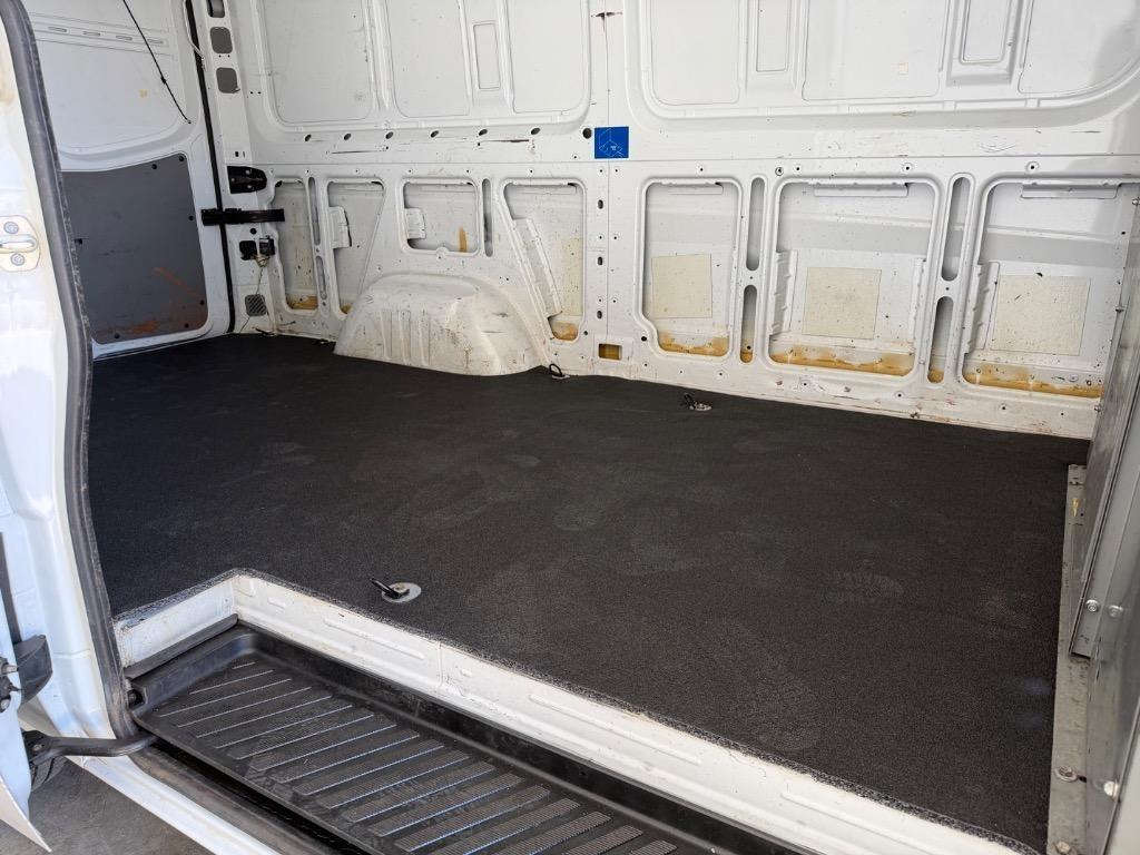 Mercedes-Benz Sprinter 2500 High Roof 144-in. WB 2013