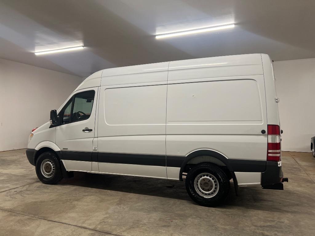 Mercedes-Benz Sprinter 2500 High Roof 144-in. WB 2013