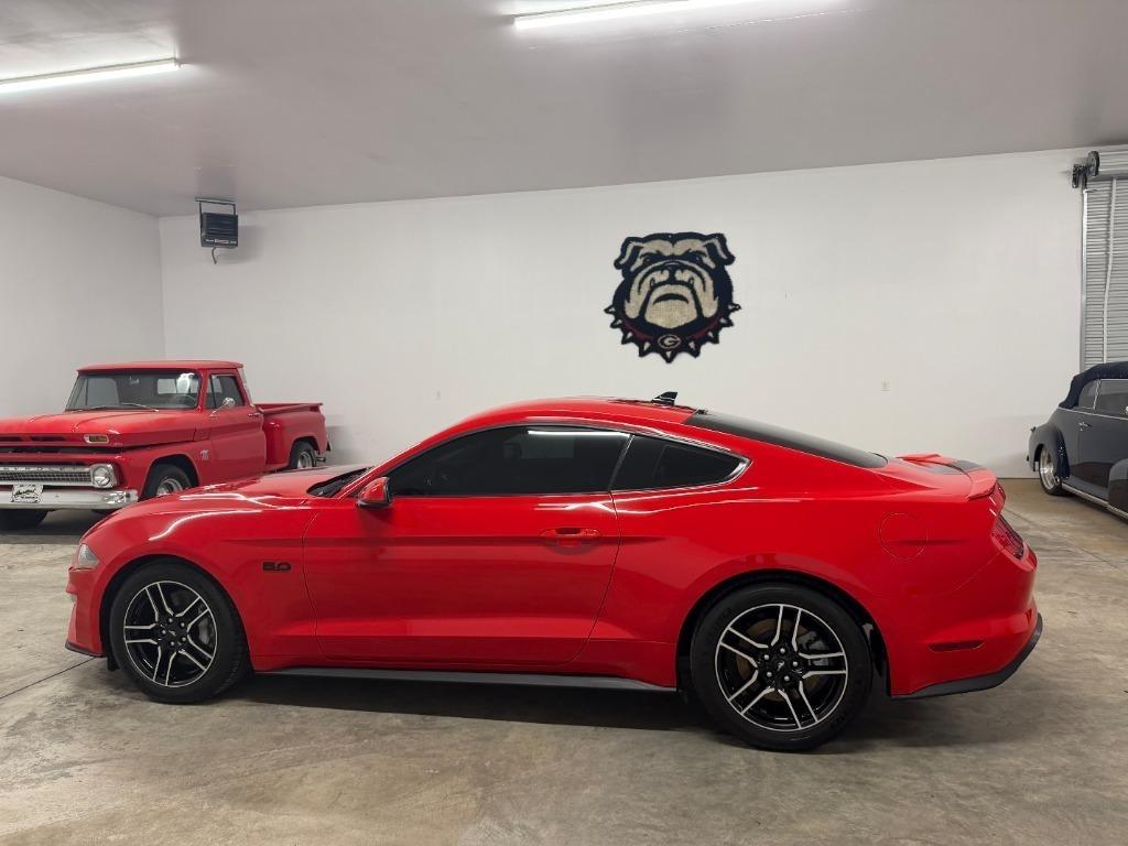 Ford Mustang GT Premium Coupe 2021
