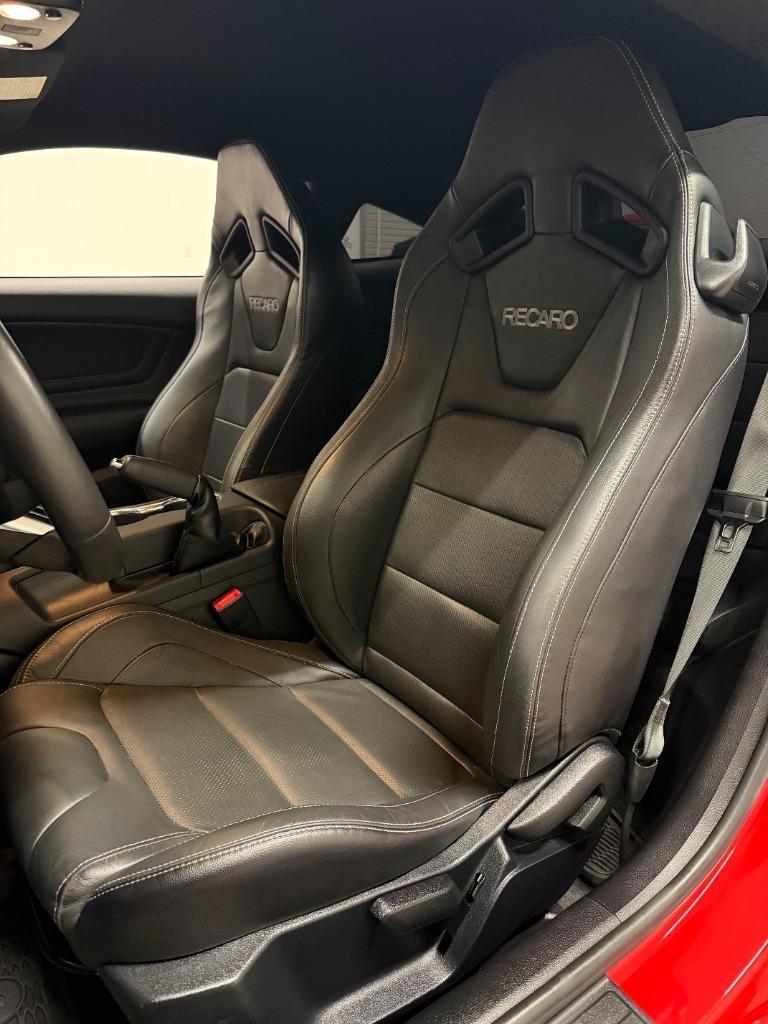 Ford Mustang GT Premium Coupe 2021