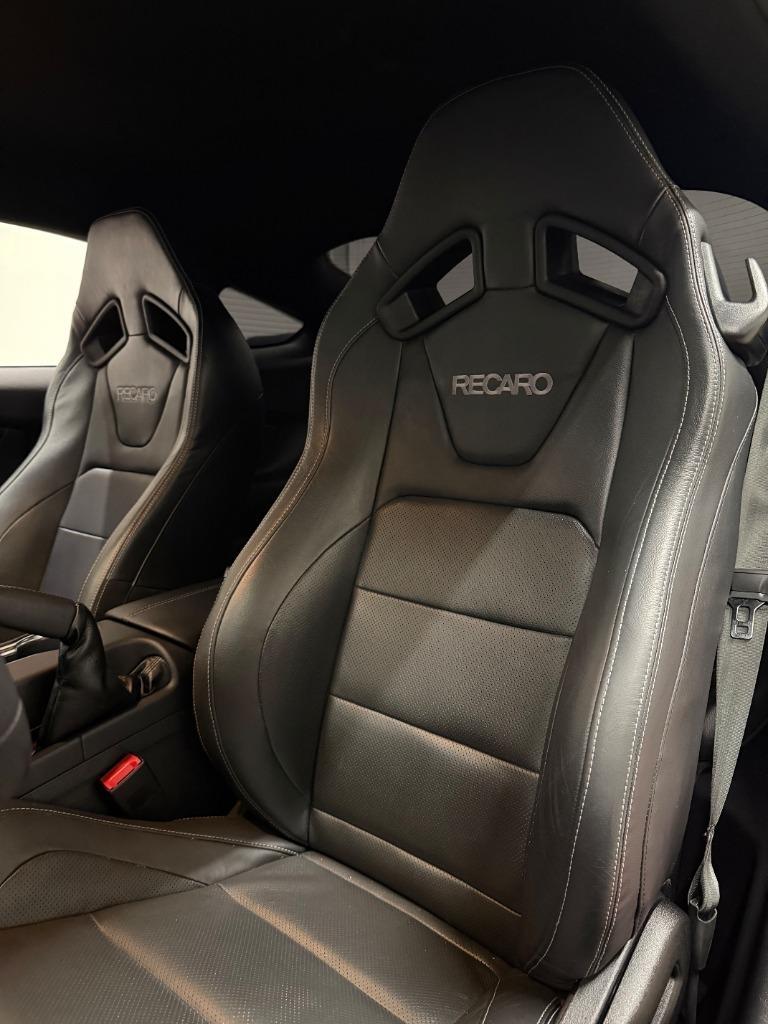 Ford Mustang GT Premium Coupe 2021