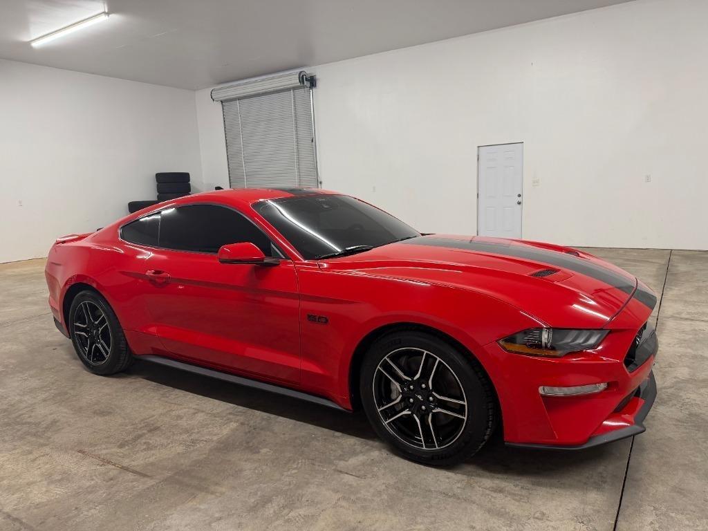 Ford Mustang GT Premium Coupe 2021