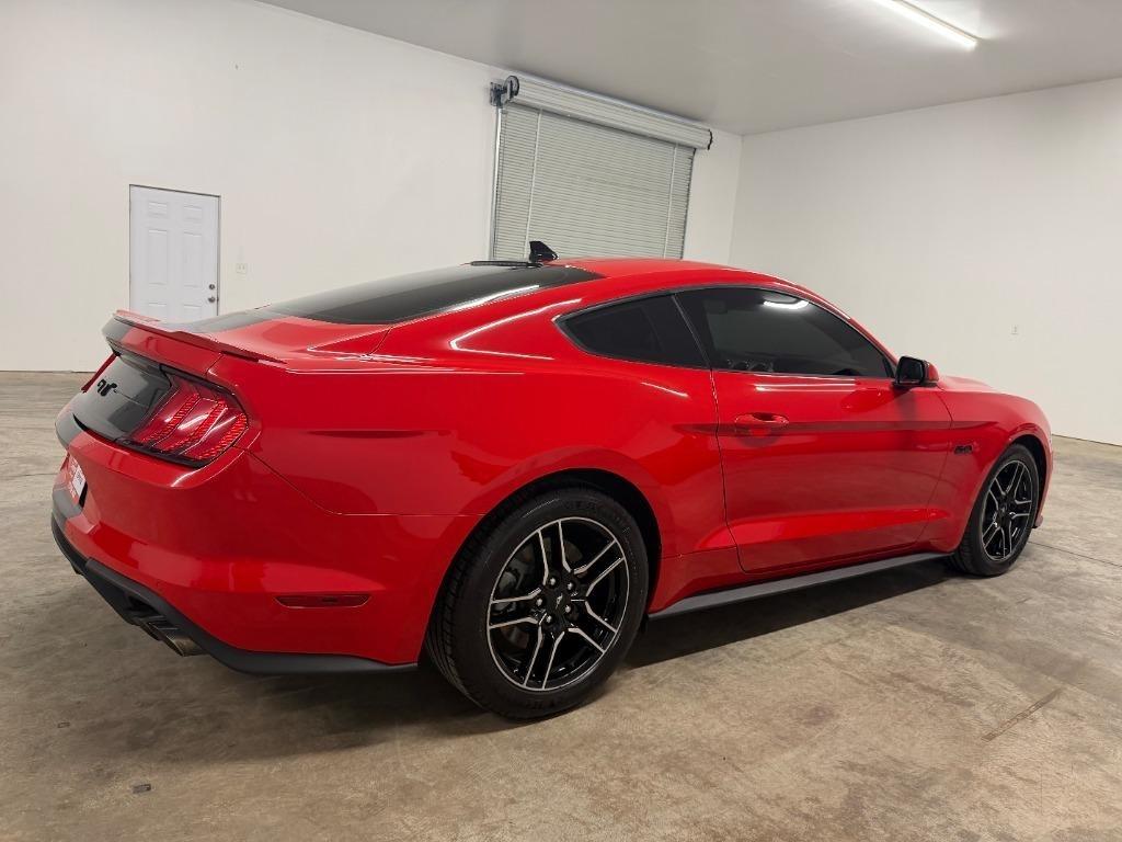 Ford Mustang GT Premium Coupe 2021